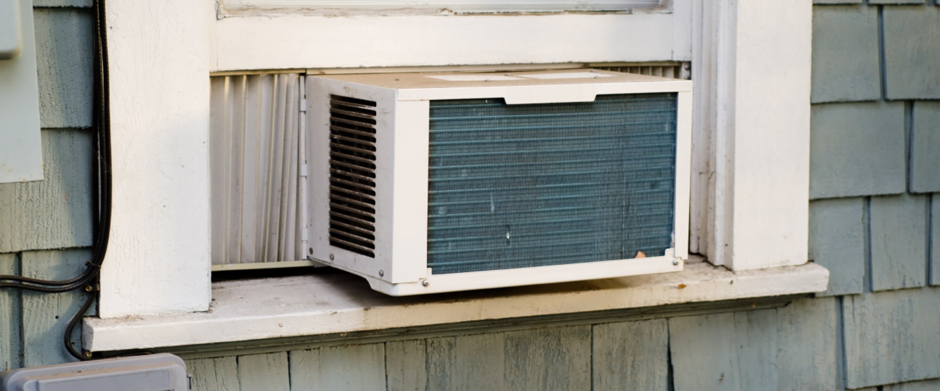 The Great Debate: Aircon - One Word or Two?